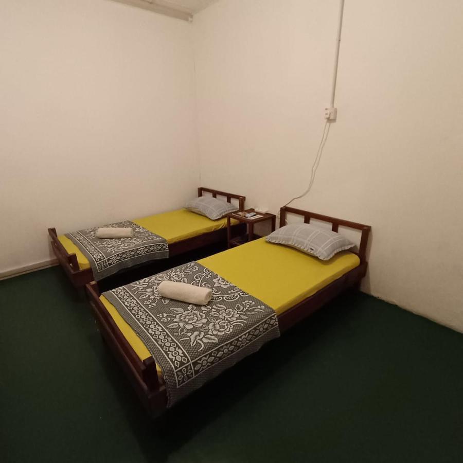 Tabun Homestay Miri Esterno foto